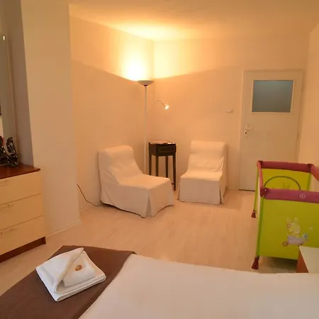 Amik Liubliana Apartment